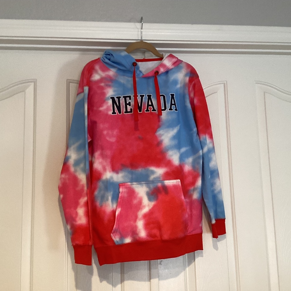 Creative Apparel  Men Hoodie Sweatshirt, Size M, Color Red Multi Color NWT